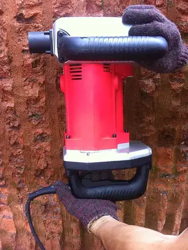 Wall Chaser