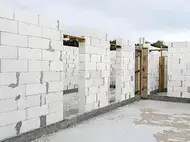 Wall Chaser